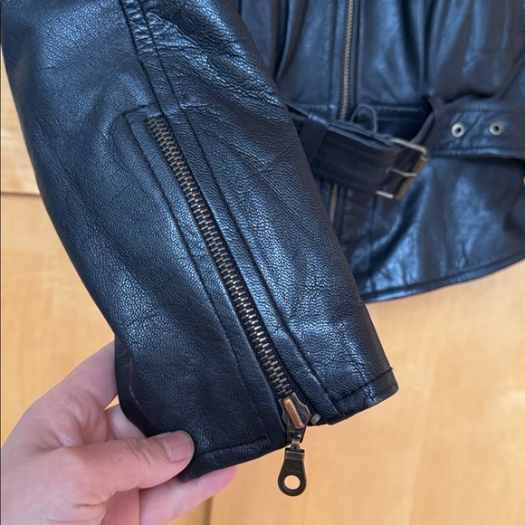 Avanti Black Leather moto Jacket women’s size S - Picture 6 of 10